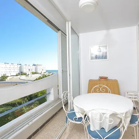 De La Mer, T2, 4 Couchages, Sur La Le Grau-du-Roi